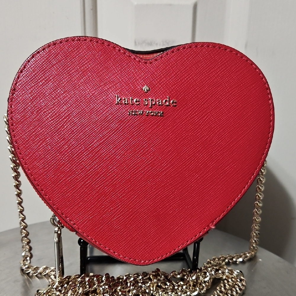 Kate Spade EUC Heart Crossbody Bag